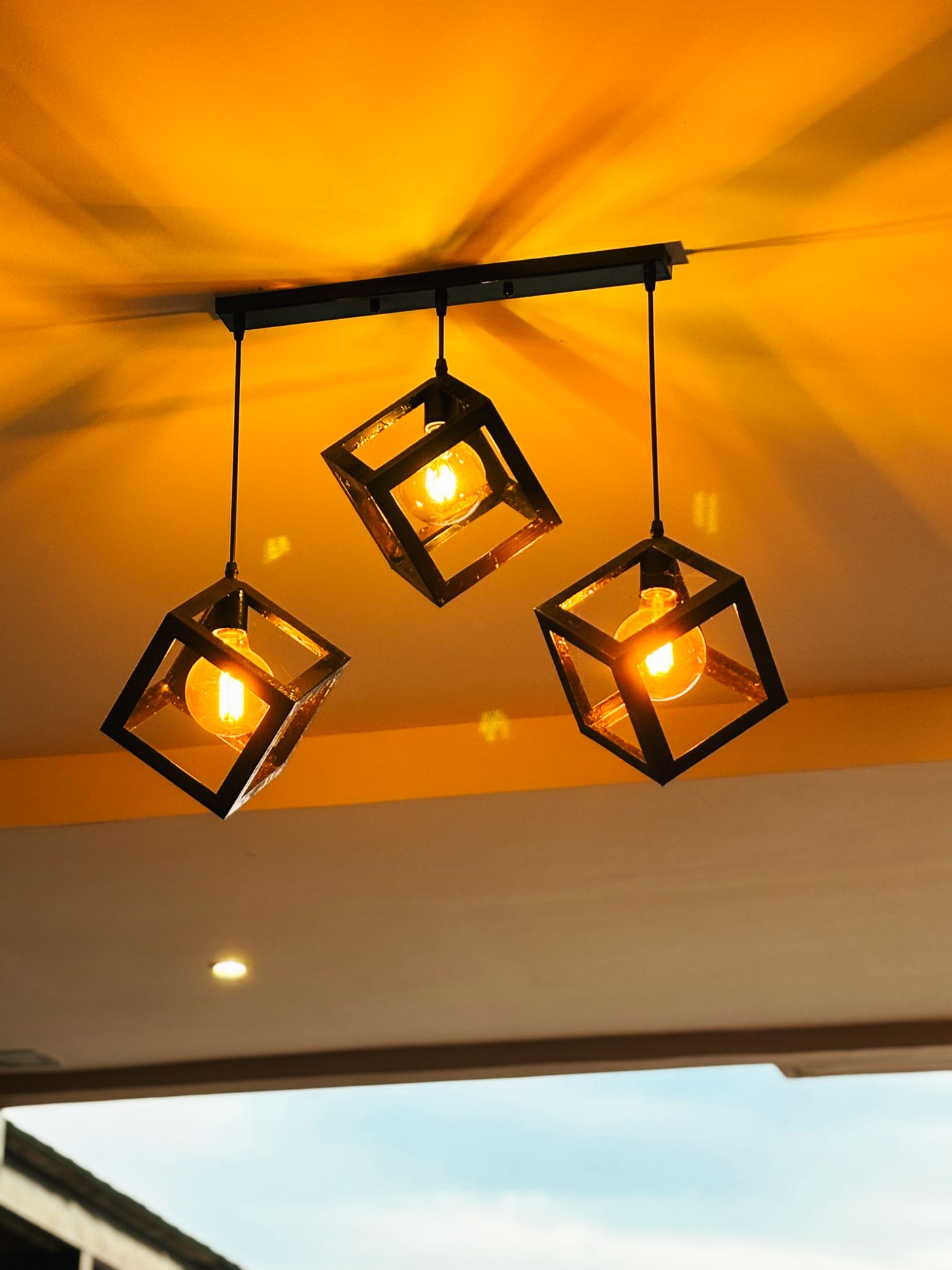 Caged pendant fixtures