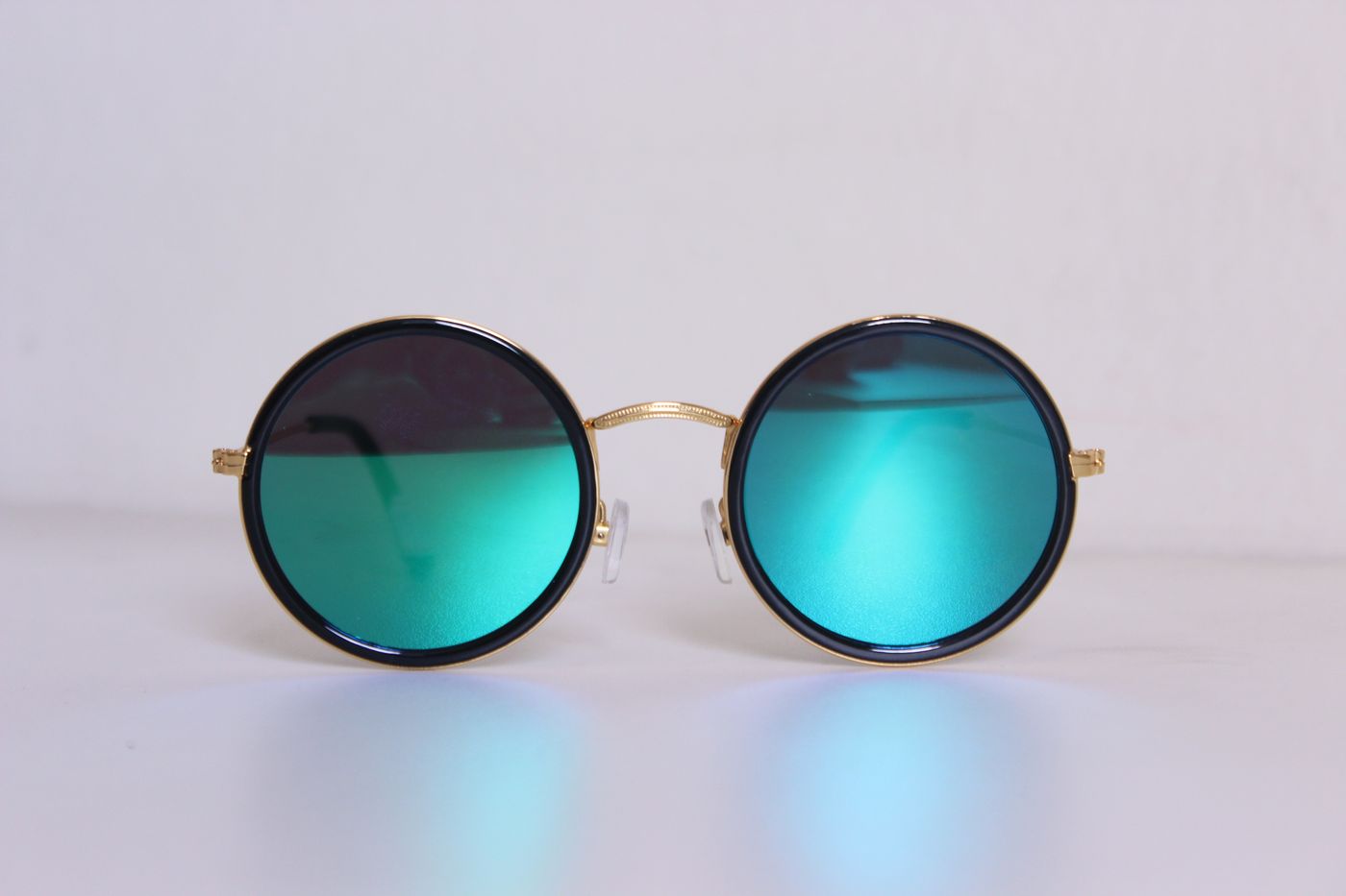Round tinted eyewear, no face