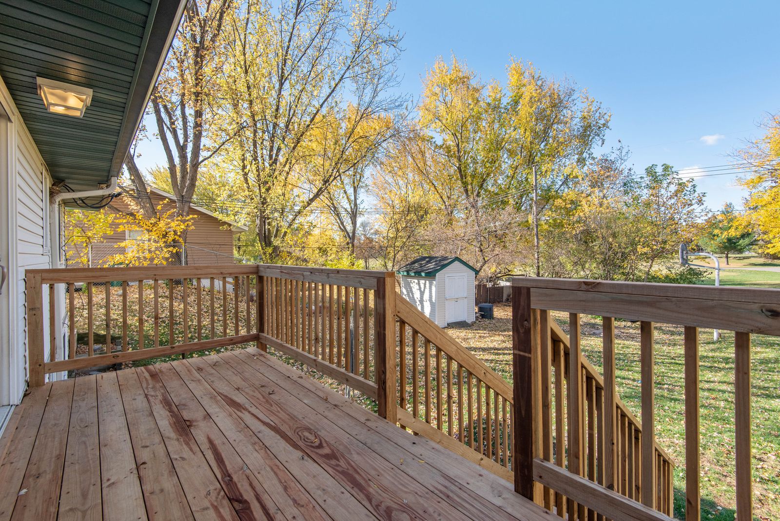 Finished cedar backyard deck